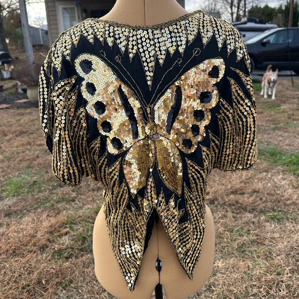 Stunning vintage sequined butterfly shirt/top. Unique. Party outfit. 100% silk - Picture 4 of 5